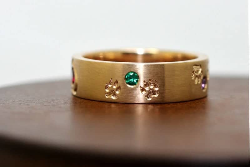 Hearts and Paws Engraving with Birthstones